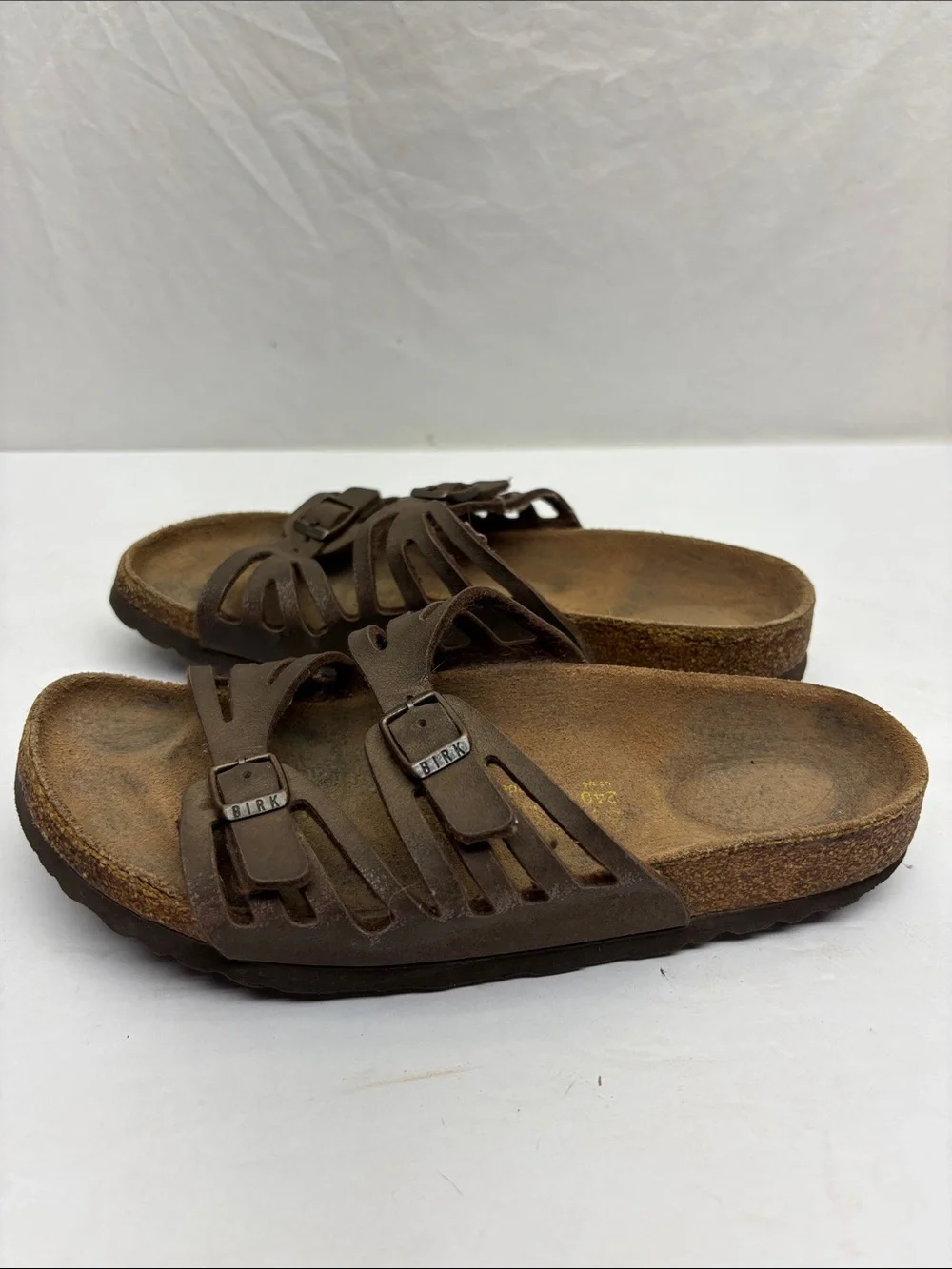 Birkenstock Women’s Brown Leather Double-Buckle Slide Sandals, SZ 6, box 23